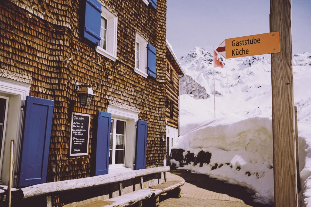 Berghaus Sulzfluh Hotel Sankt Antönien Buitenkant foto