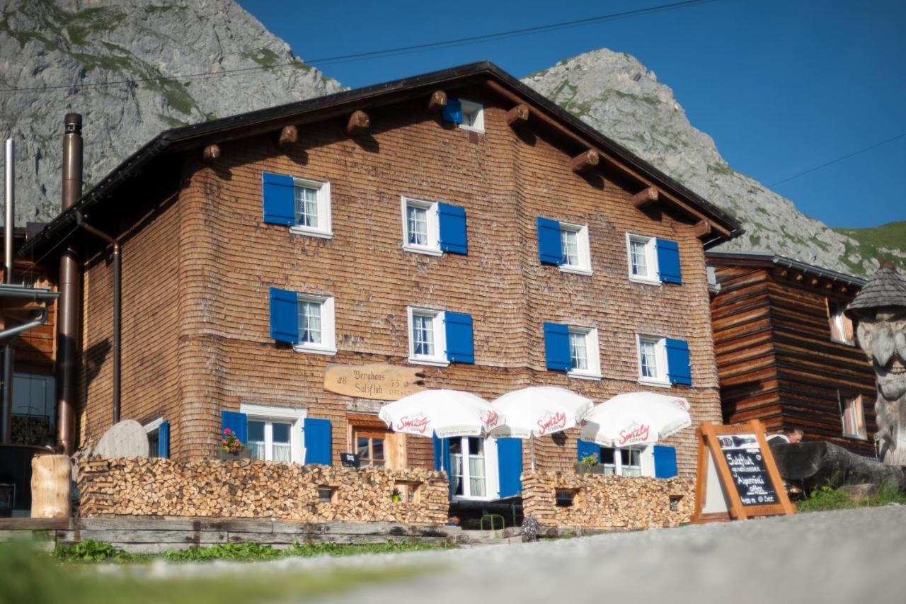 Berghaus Sulzfluh Hotel Sankt Antönien Buitenkant foto