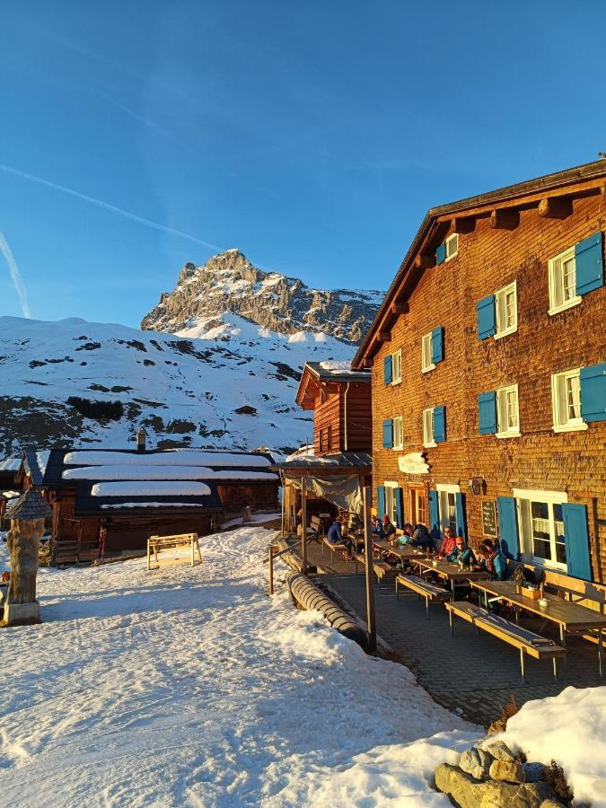 Berghaus Sulzfluh Hotel Sankt Antönien Buitenkant foto