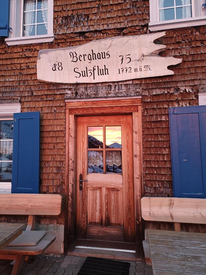Berghaus Sulzfluh Hotel Sankt Antönien Buitenkant foto