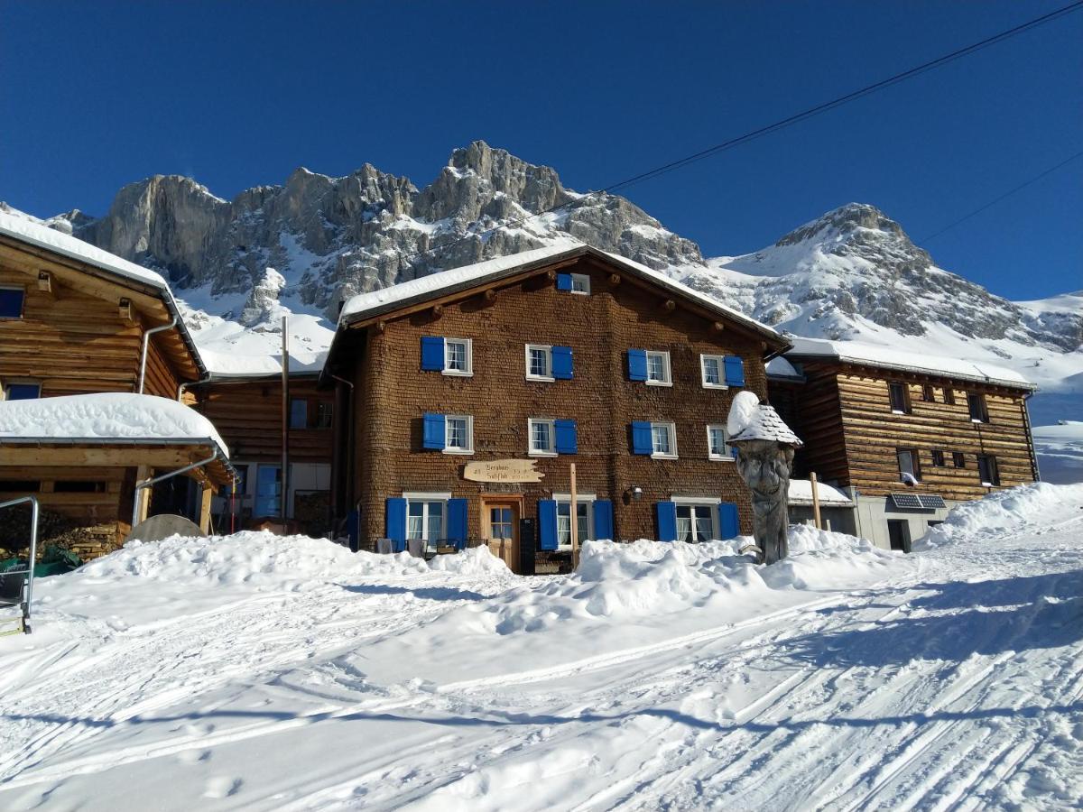 Berghaus Sulzfluh Hotel Sankt Antönien Buitenkant foto